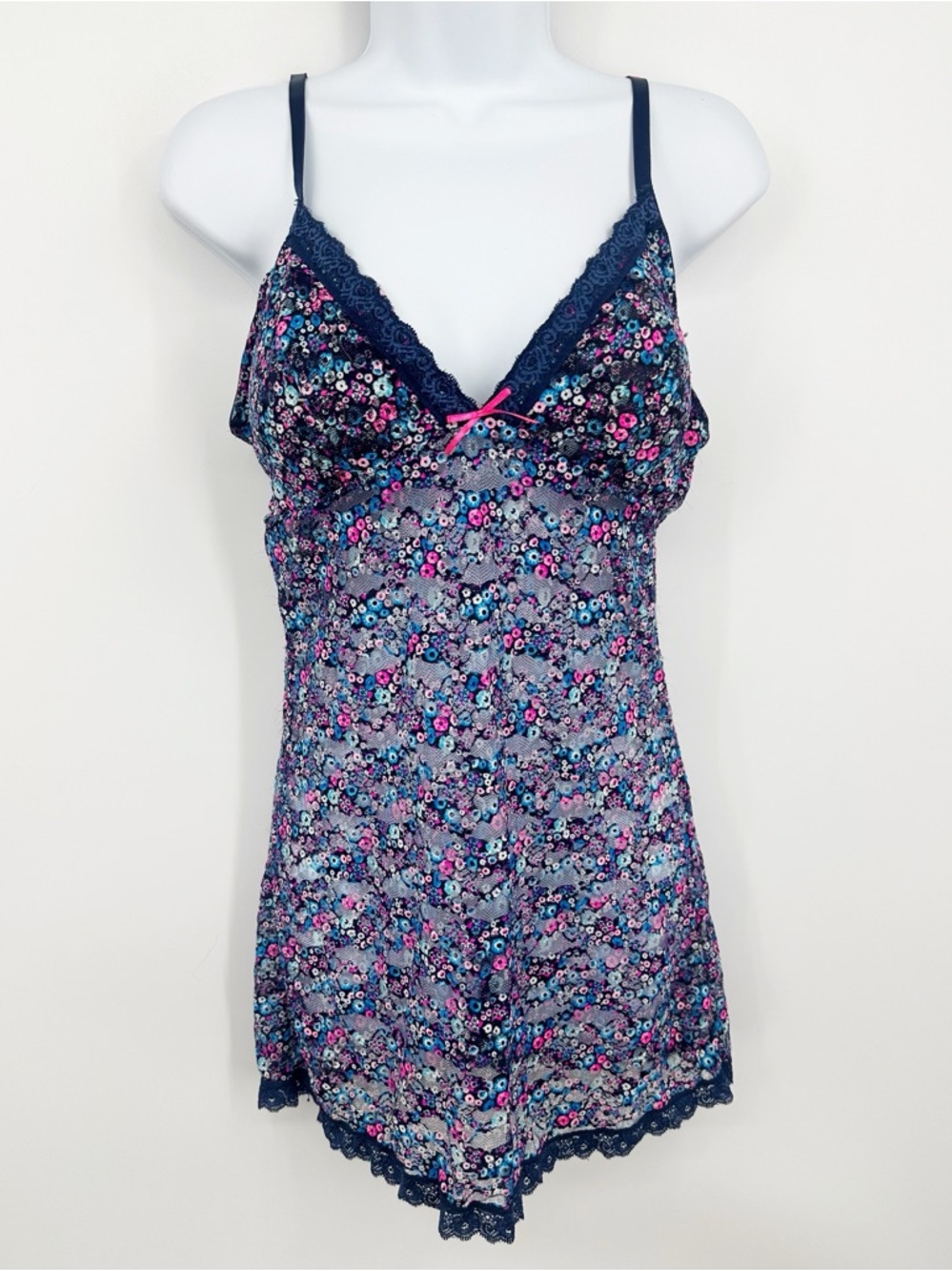 Vintage Y2K XOXO Ditsy Floral Lace Camisole Slip Size Large Fairycore Padded